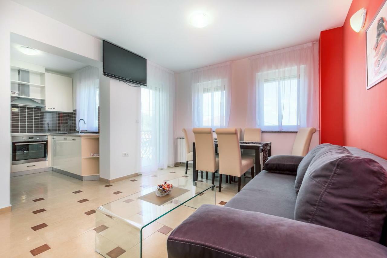 Luxury Apartments Kostrena With Pool Exteriör bild