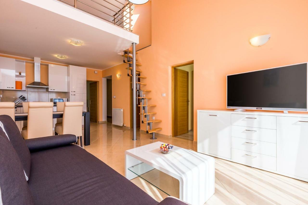Luxury Apartments Kostrena With Pool Exteriör bild