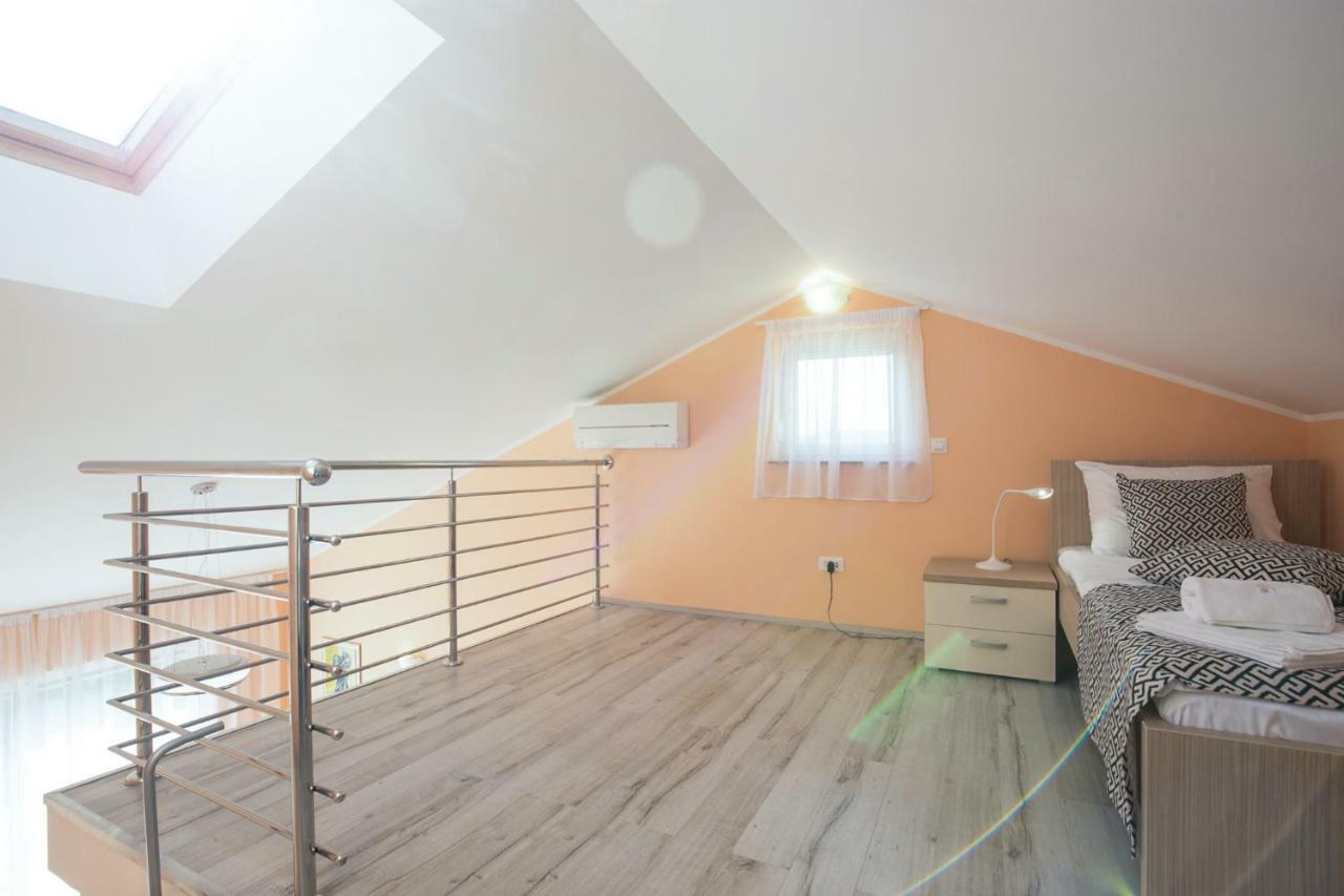 Luxury Apartments Kostrena With Pool Exteriör bild