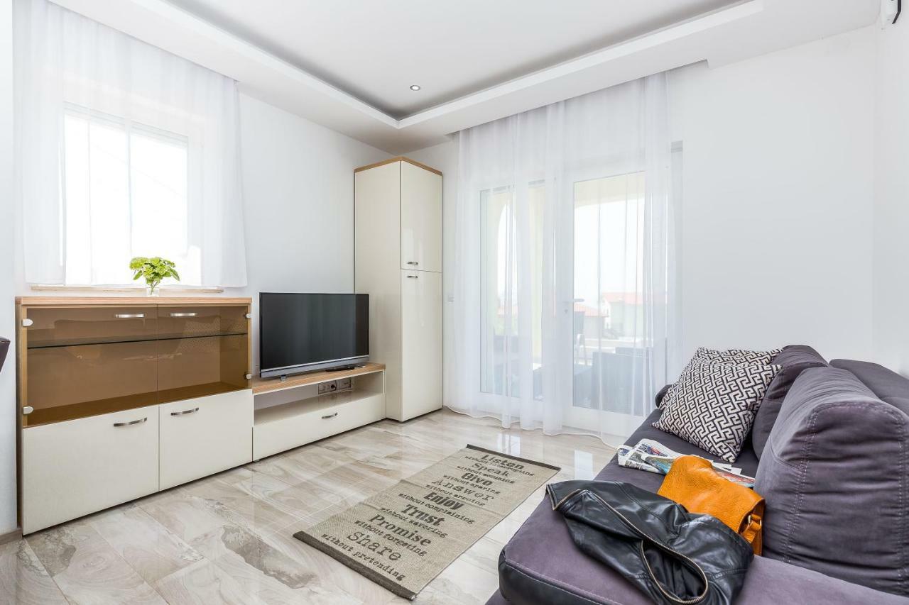 Luxury Apartments Kostrena With Pool Exteriör bild