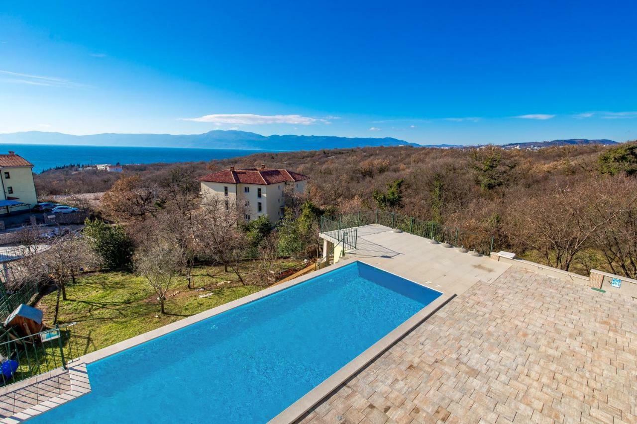 Luxury Apartments Kostrena With Pool Exteriör bild