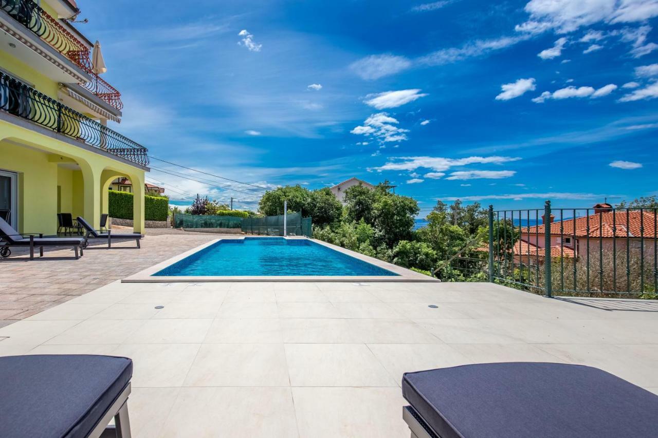 Luxury Apartments Kostrena With Pool Exteriör bild