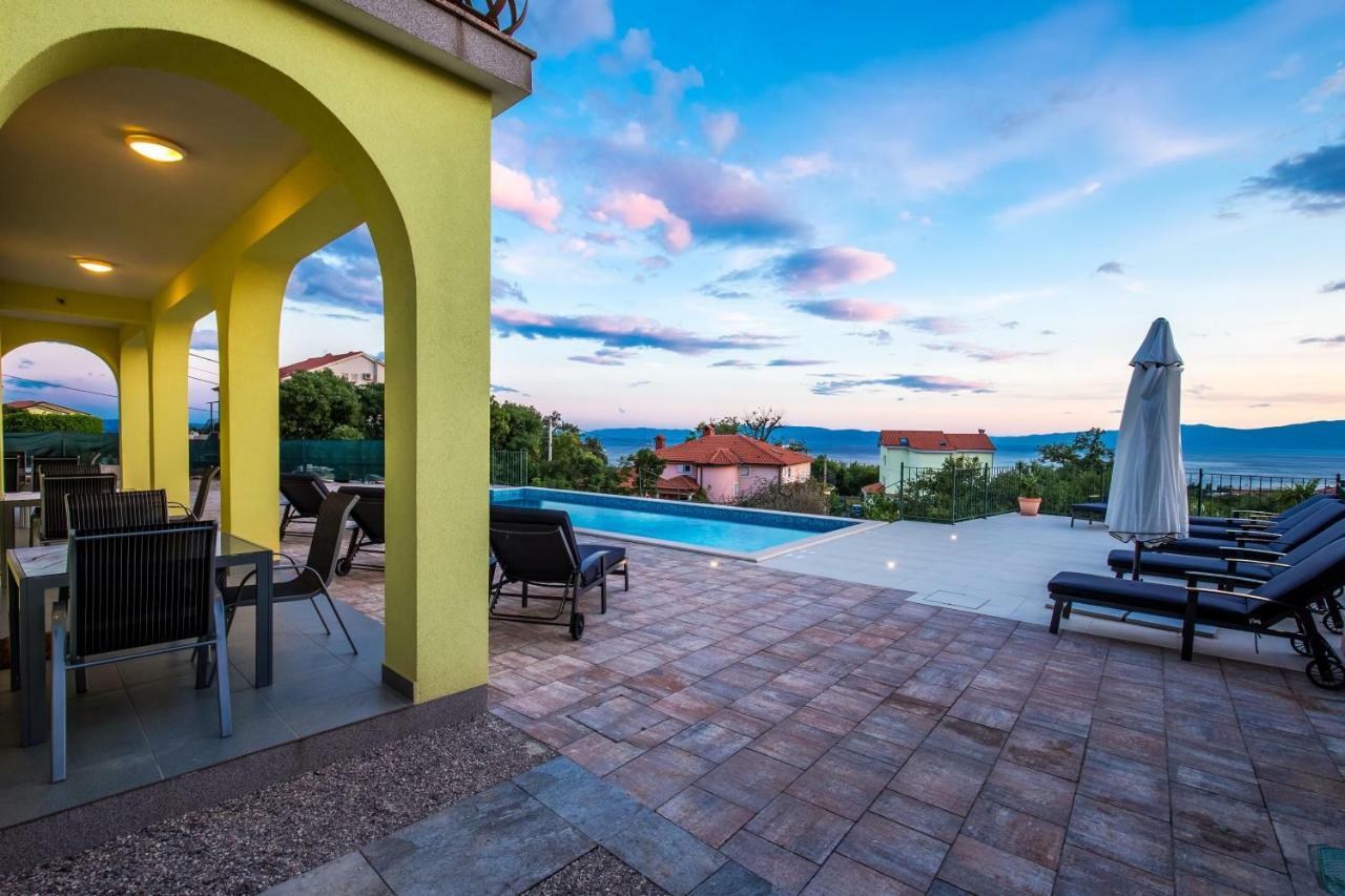 Luxury Apartments Kostrena With Pool Exteriör bild